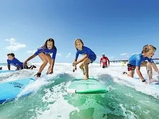 cursos surf niños tarifa